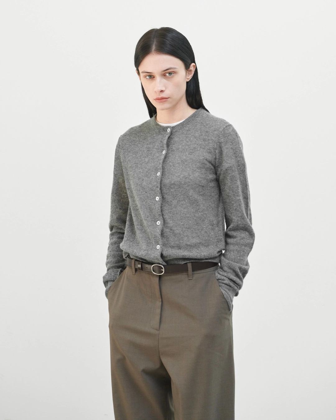 브라운야드 W Soft Round Cardigan, Grey 상품 이미지 2