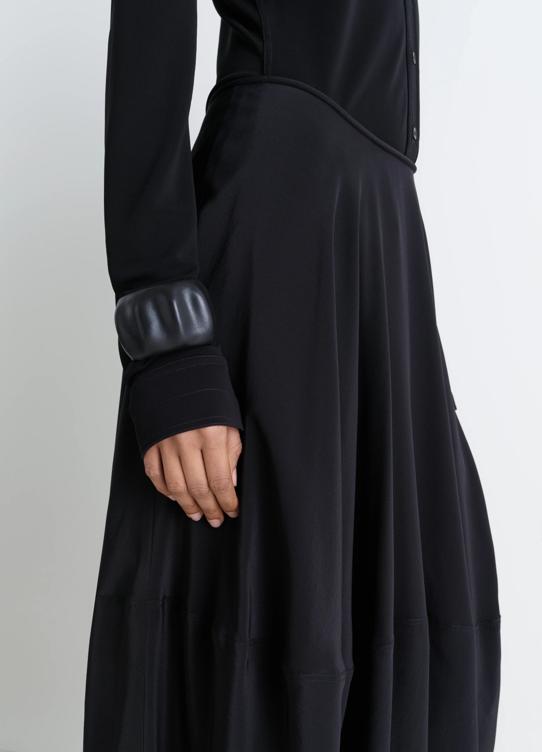 르메르 CARLOS CUFF IN LEATHER 상품 이미지 2