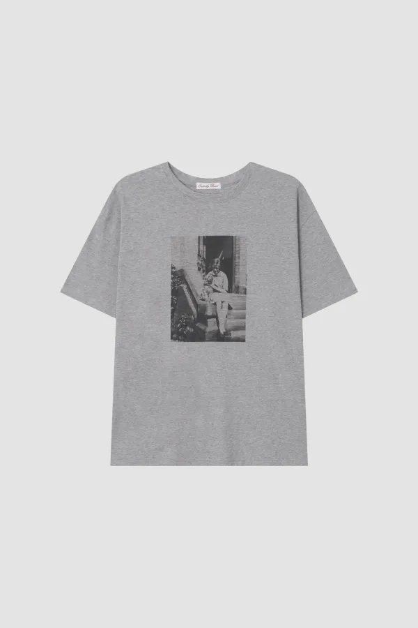 Vintage Graphic Gray T-shirt