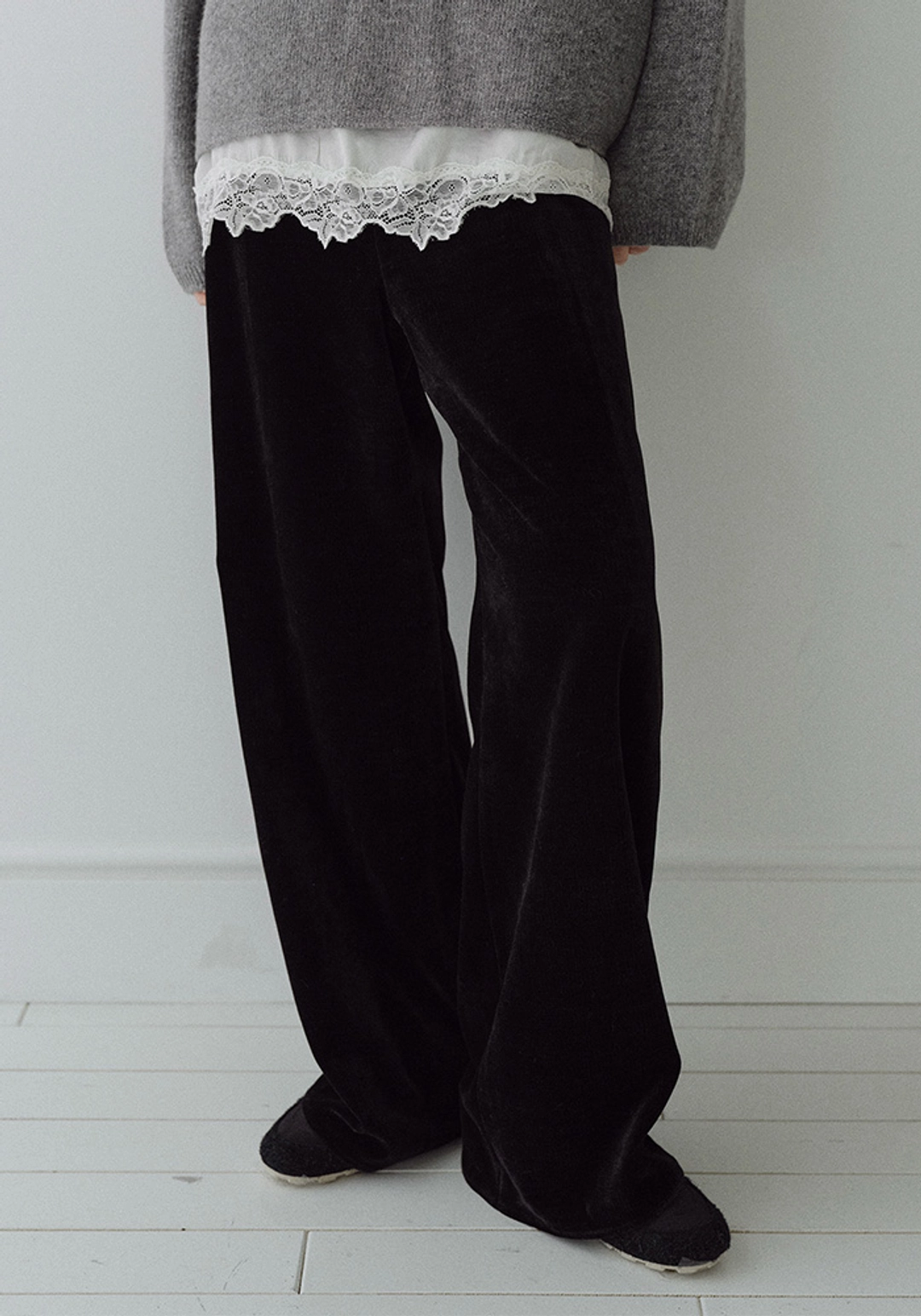 오브베이지 VELVET WIDE PANTS_BLACK_OE4C2XPL08BKA 상품 이미지 2