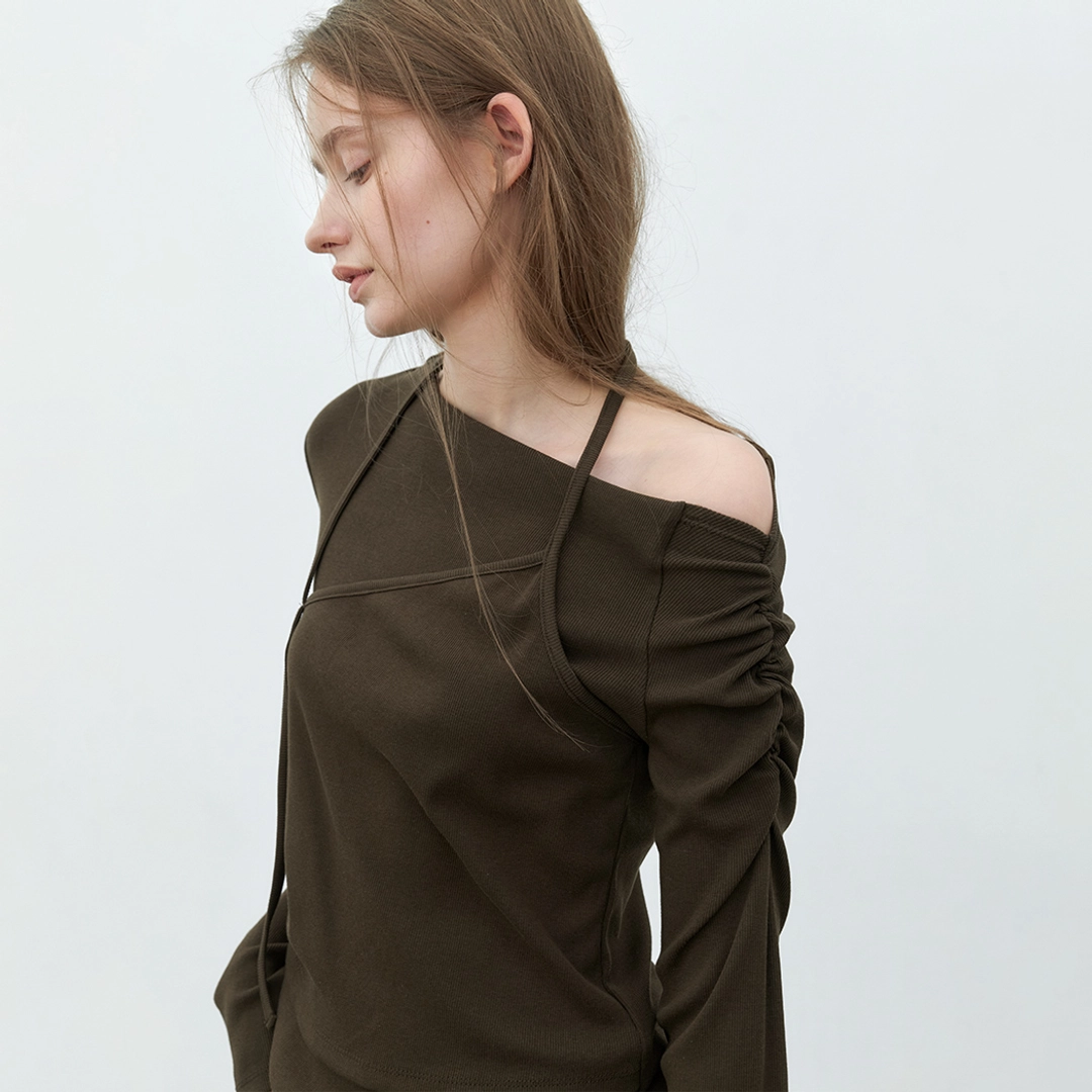 아뜰리에 나인 (T-7272)HALTER LAYERED OFF SHOULDER TOP 상품 이미지 1