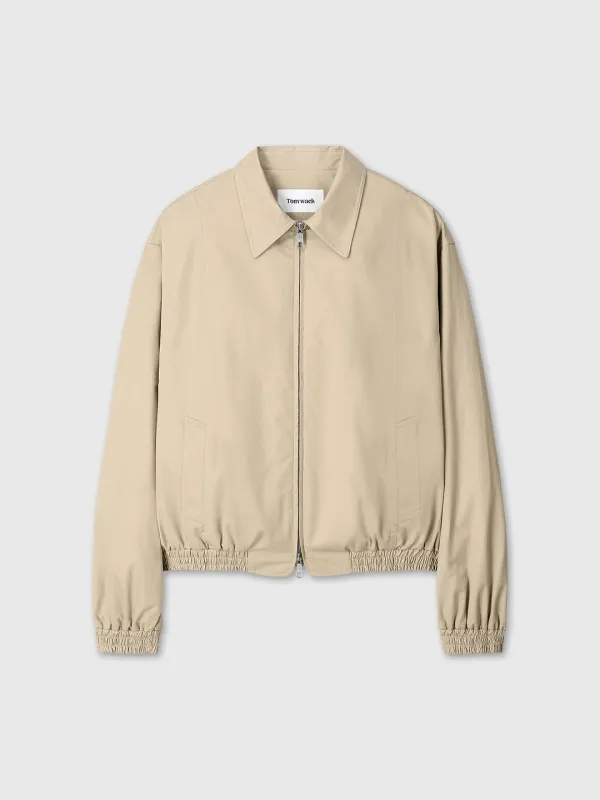 (W) COTTON TWILL BLOUSON JACKET_ BEIGE