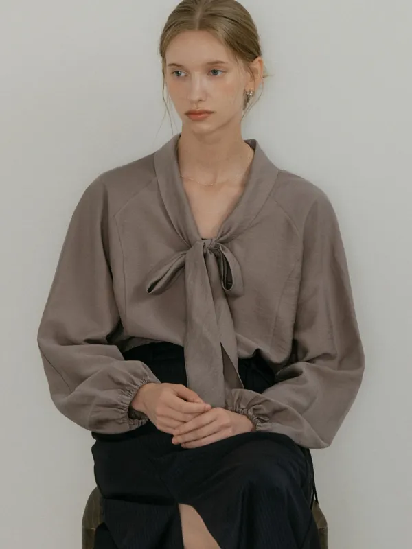 comos 1534 tie collar reglan blouse (urban khaki brown)