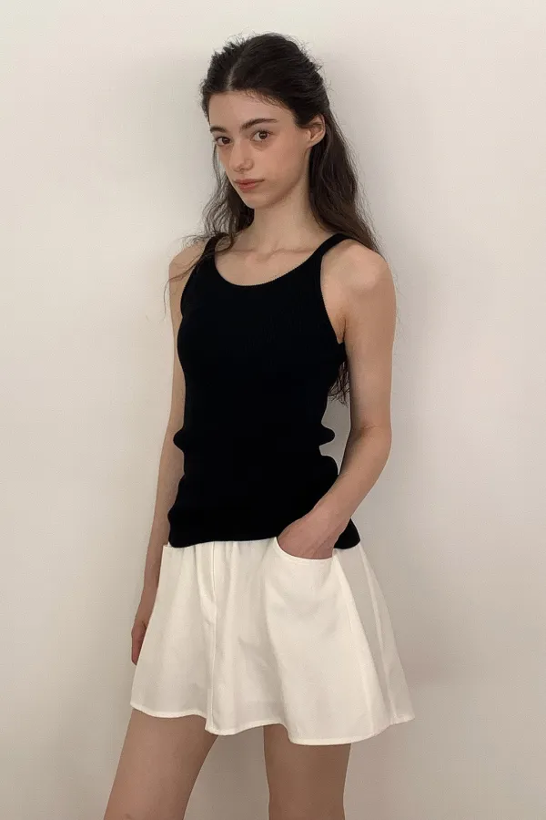 Peony Sleevless T-shirts / Black