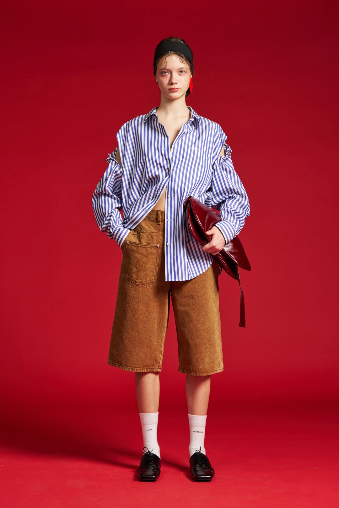 푸쉬버튼 SS26 BROWN TWISTED DETAIL BERMUDA PANTS 상품 이미지 2