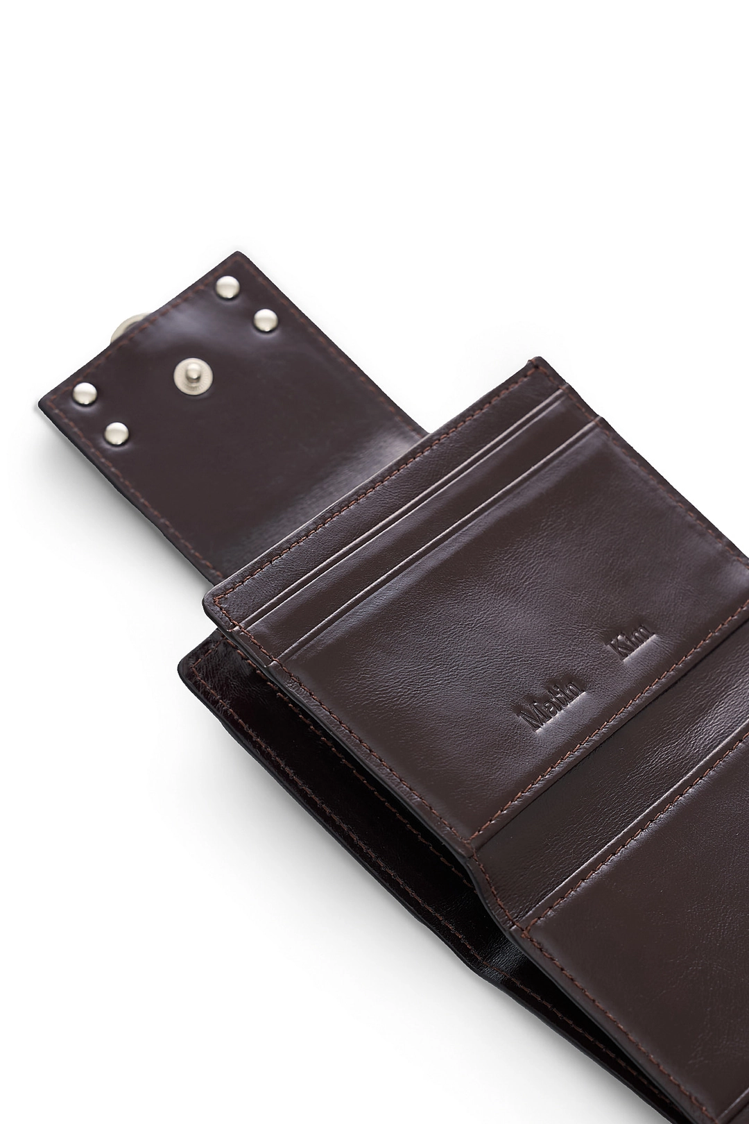 마뗑킴 MATIN ARCH RING FLAP WALLET IN DARK BROWN 상품 이미지 3