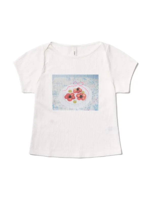 Berry Flower T-shirt - White