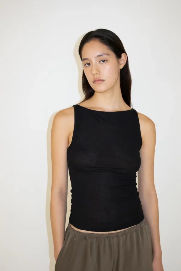 Boat Neck Sleeveless Top (Black)