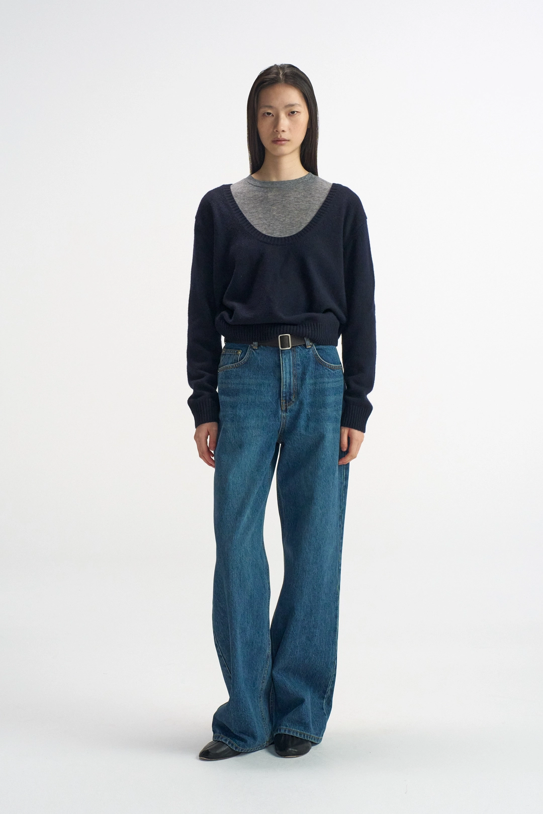 레이스 Round-Neck Cropped Knit_Dark Gray 상품 이미지 1