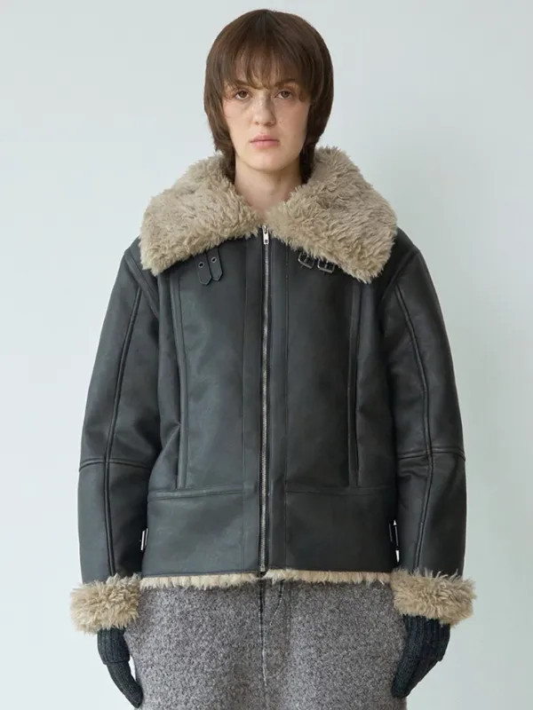 Fluffy Fur Shearling Jacket [Black]