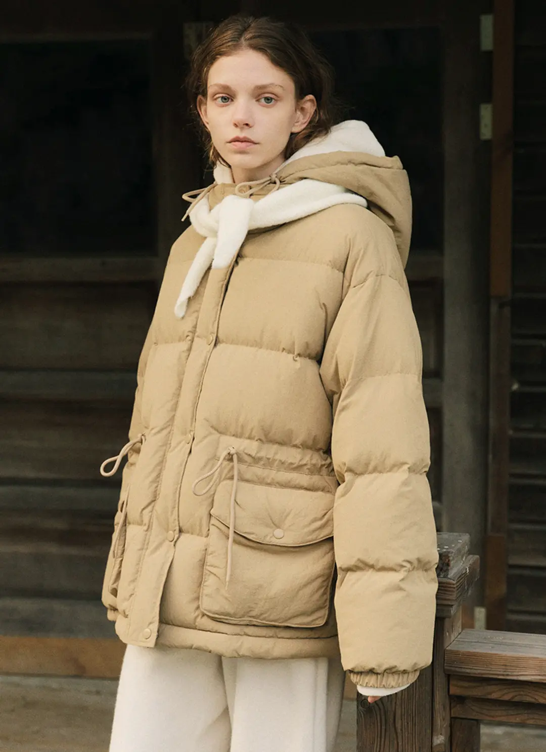 르닐 Wales Half Padding Jumper (Beige) 상품 이미지 2