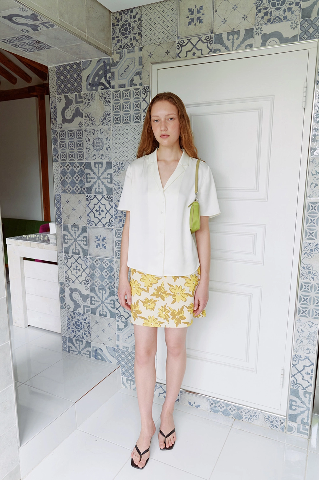 엘오61 Bay Satin Shirts in Pear 상품 이미지 2