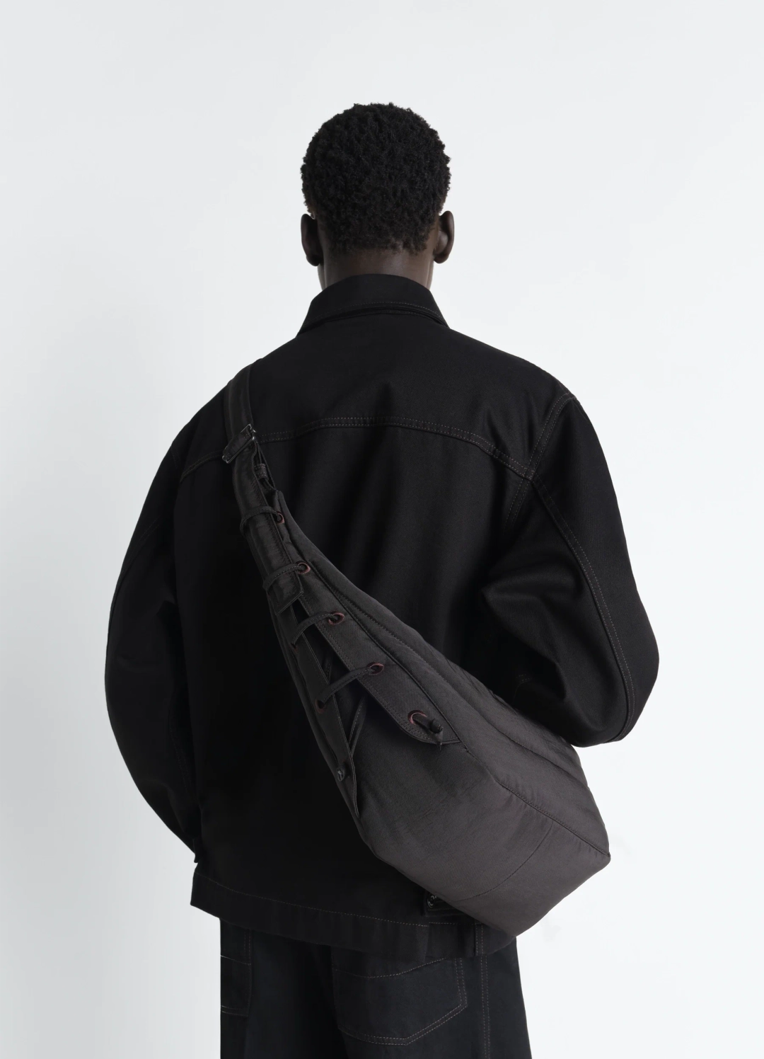 르메르 MEDIUM SOFT GAME BAG IN NYLON CANVAS 상품 이미지 2