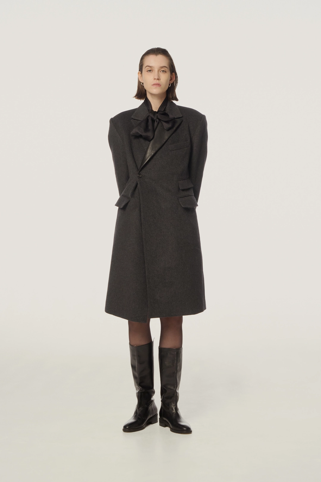 더일마 Saran Leather Lapel Half Coat 상품 이미지 1
