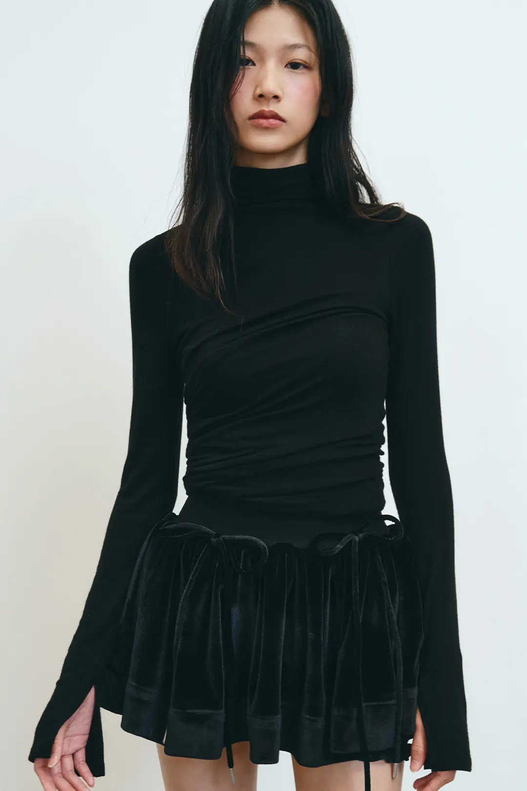 더티스 TURTLE NECK SHIRRING T SHIRTS (BLACK) 상품 이미지 2