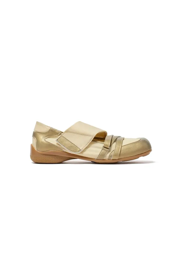CROSS BAND MESH FLATS, ANTIQUE GOLD