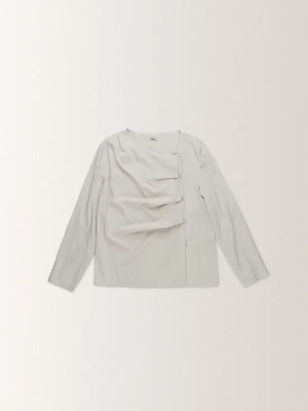 TUCK SHIRRING BLOUSE [ PALE BLUE ]