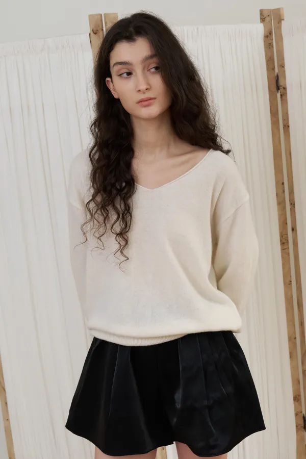 SIGN V-NECK KNIT_ivory