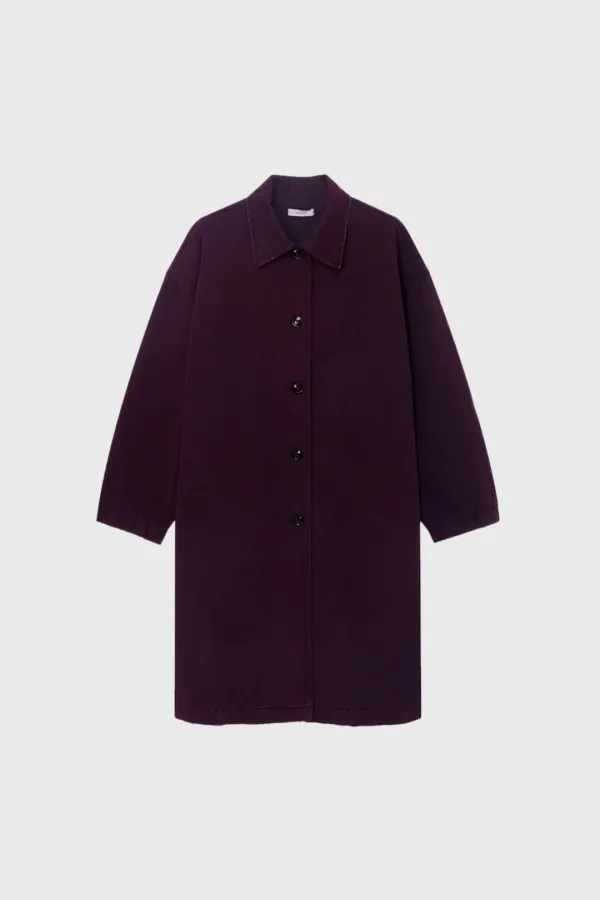 Dying trench coat (wine)