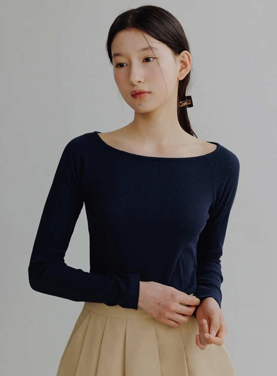 망고매니플리즈 RITO PUNCHING TEE_NAVY 상품 이미지 2