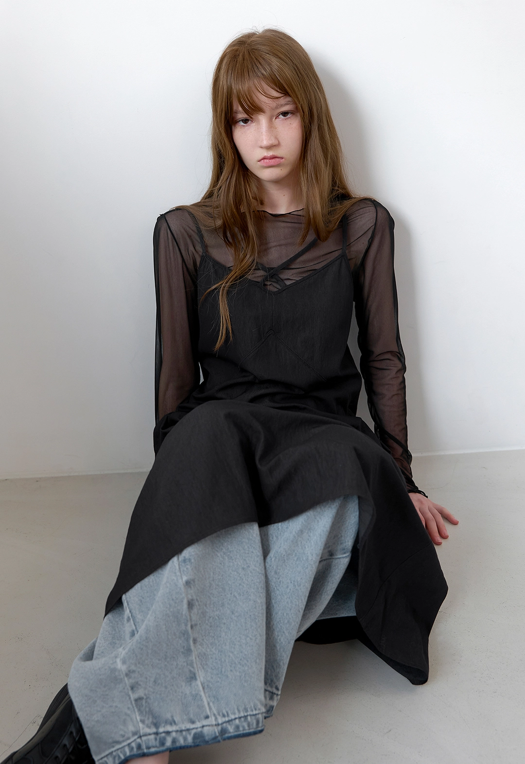 아뜰리에 나인 (OP-6325)V-NECK BACK STRING SLEEVELESS DRESS 상품 이미지 2