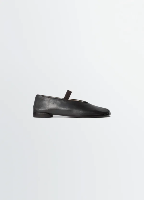 GLOVE BALLERINA IN LEATHER