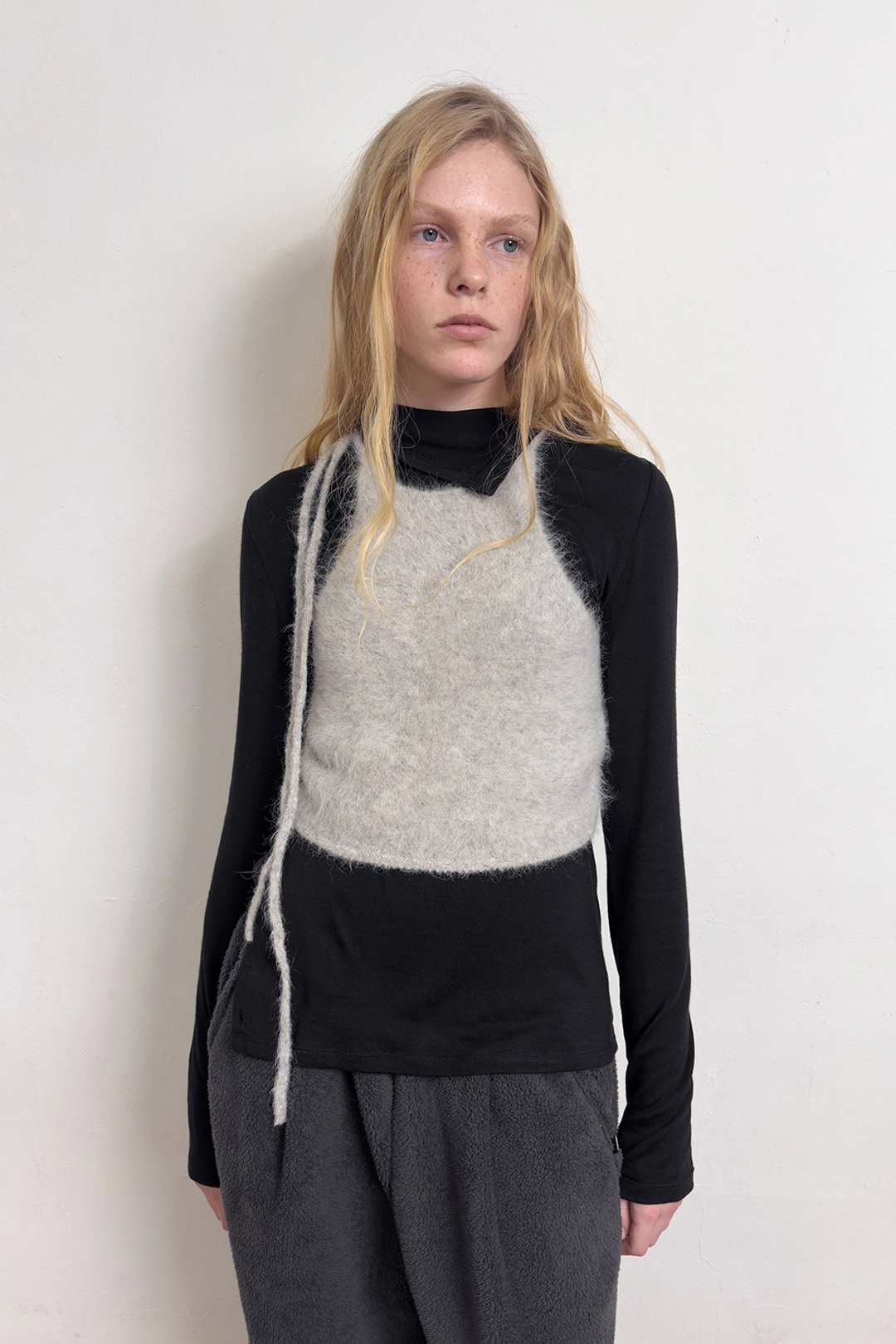 다이애그널 DIAGONAL BUTTON SLIT TOP 상품 이미지 2