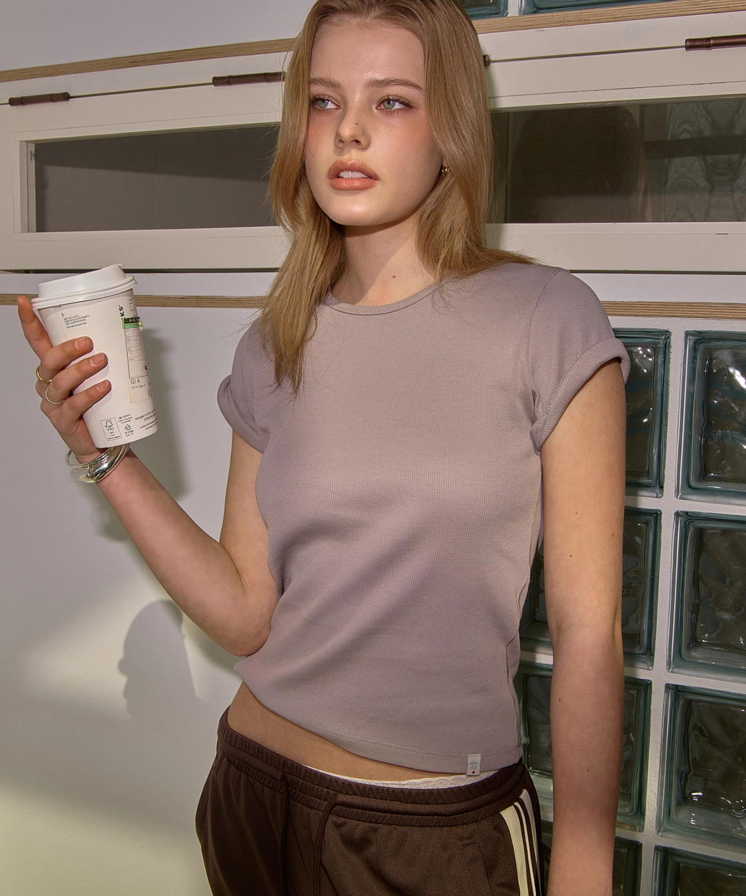 비터셀즈 Essential Golgi Half Tee-Taupe 상품 이미지 2