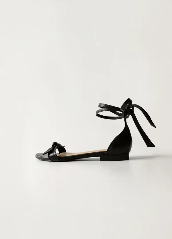 Ribbon strap sandals (Black)