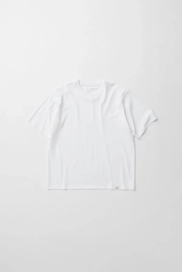 2nd) relaxed t-sh (white)