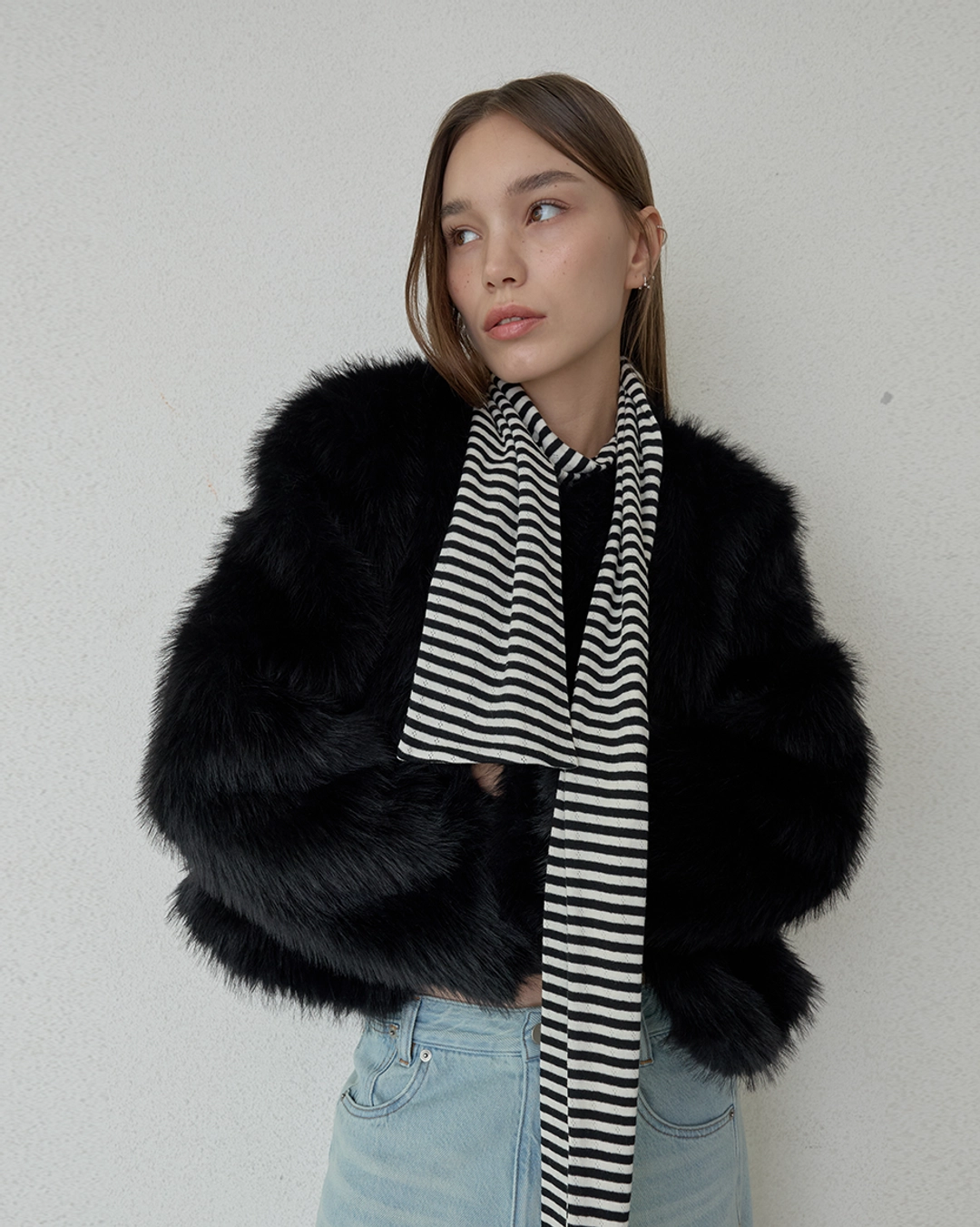 오데스 EYELET VINTAGE STRIPE SCARF - BLACK 상품 이미지 1