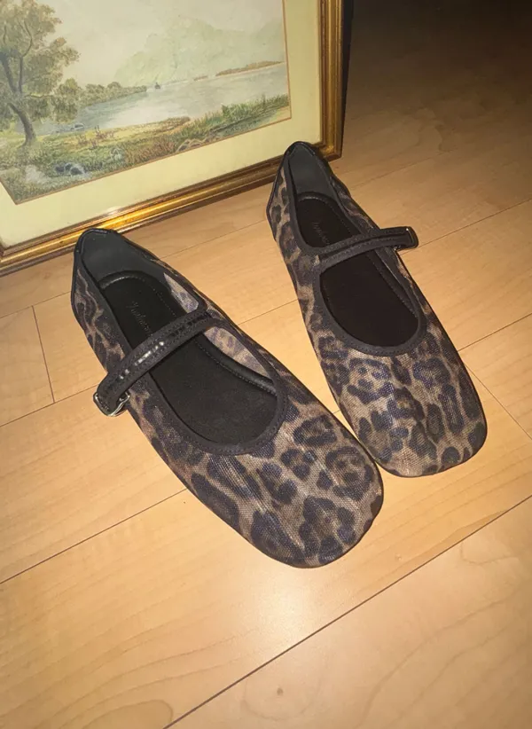 Leopard Mesh Flat Shoes (Brown)