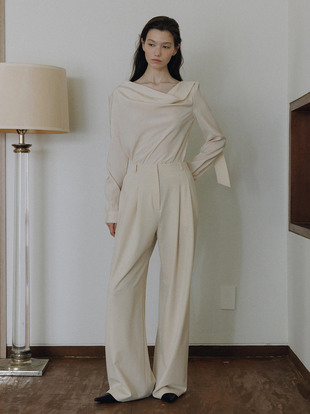 플로움 Studio Wide Slacks(Long/Short)_2Color[Cream Short  XS, M Long XS, M 9/28 예약배송] 상품 이미지 3