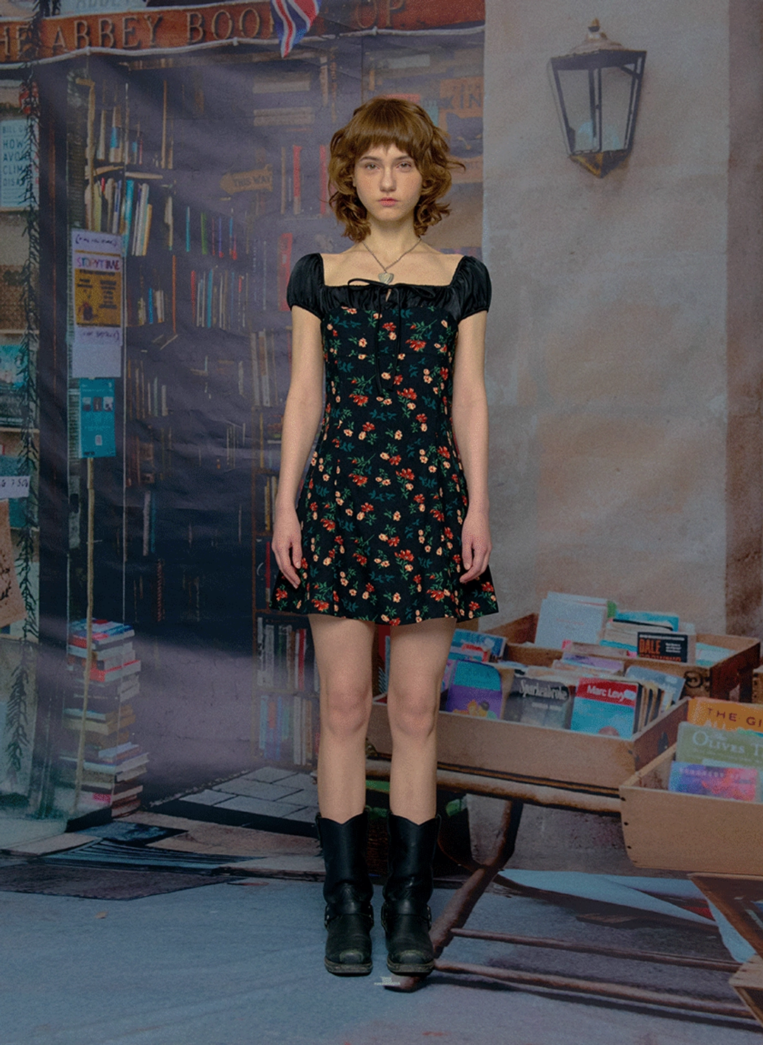 루루서울 Bohemian Daisy Mini Dress (Black) 상품 이미지 2
