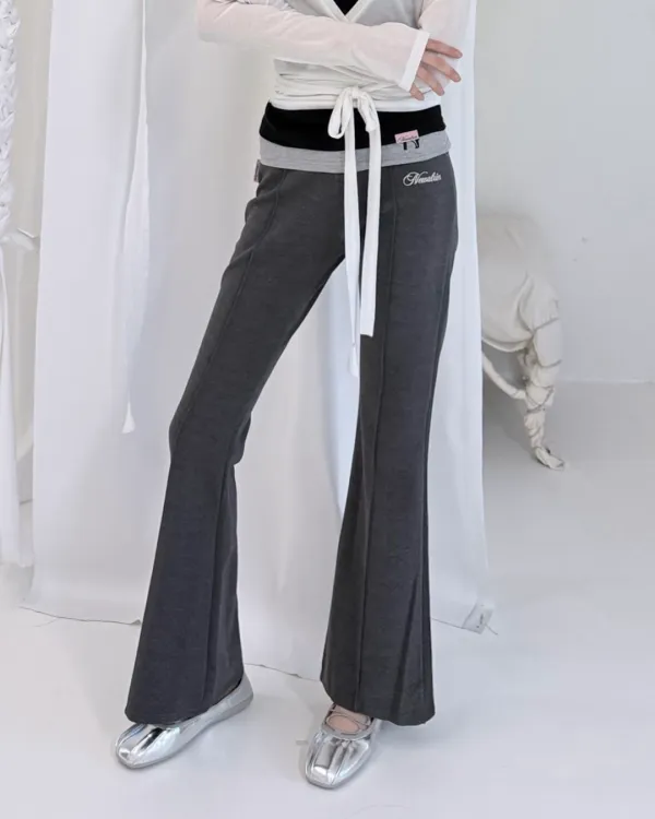 Hailey Pintuck Bootcut Leggings