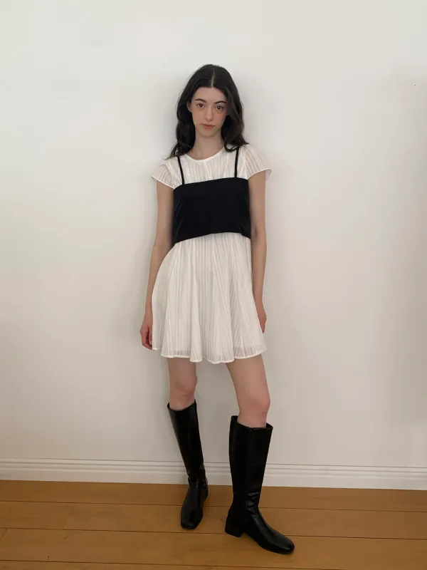 (시즌오프) Mia Cami Top / Black