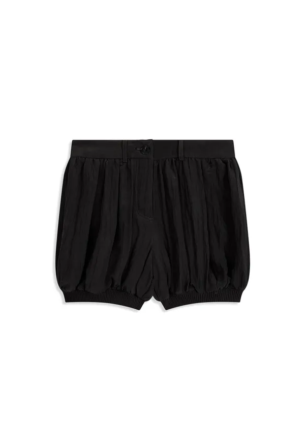 CRINKLED GATHER SHORTS, CHARCOAL