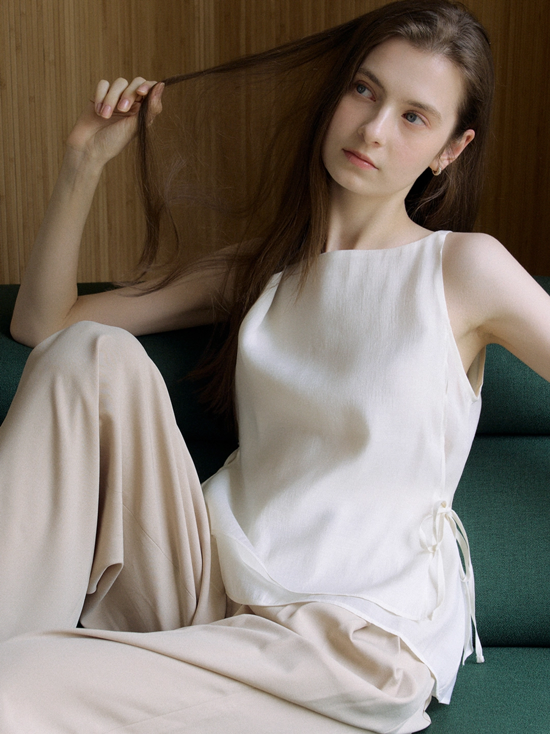 아워코모스 comos 1488 string detail double sleeveless (cream) 상품 이미지 2