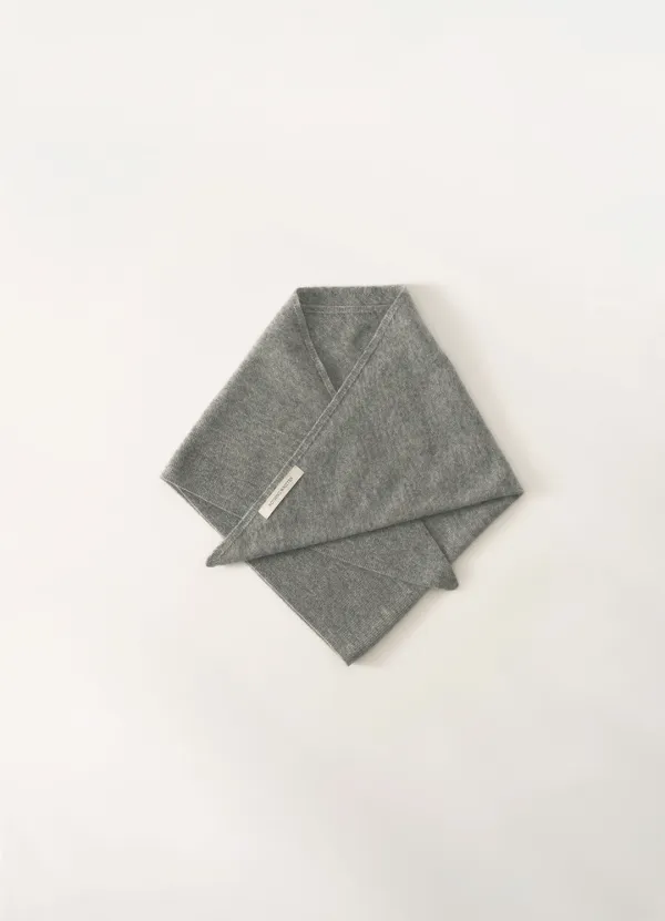 6TH / Triangle cashmere muffler (Gray)
