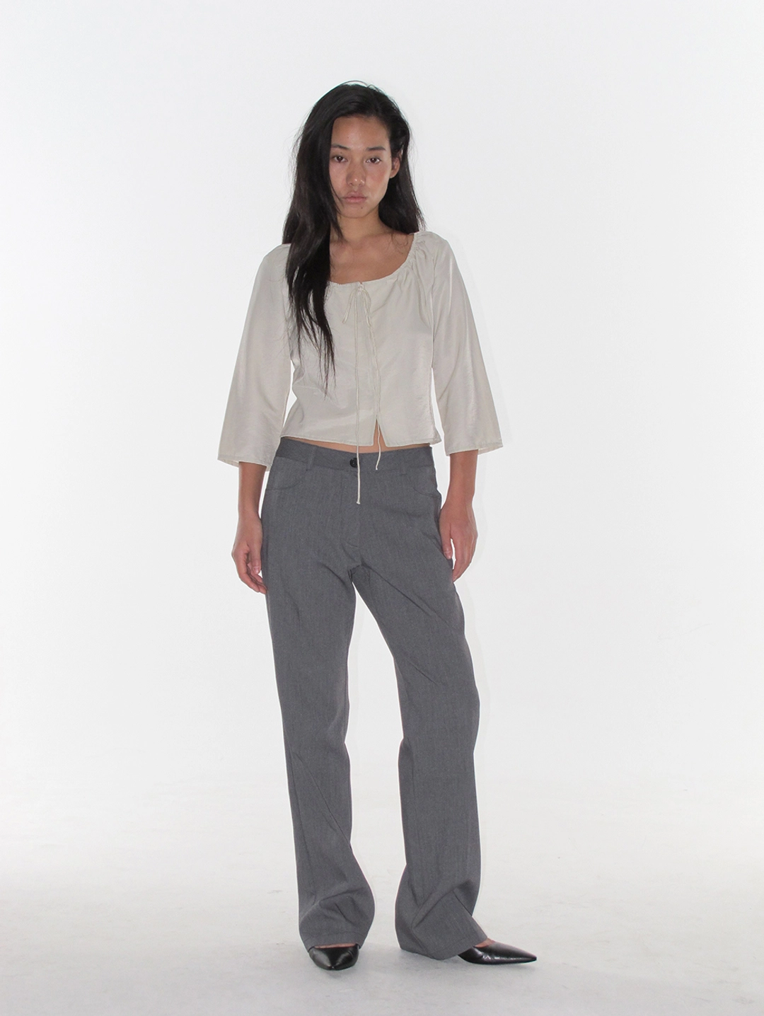 쏘딩키브레드 Calder Charcoal Pants 상품 이미지 1