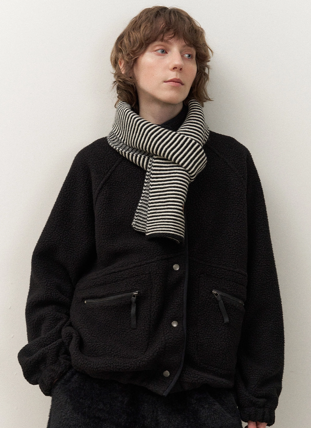르닐 Beve Fleece Jumper (Black) 상품 이미지 2