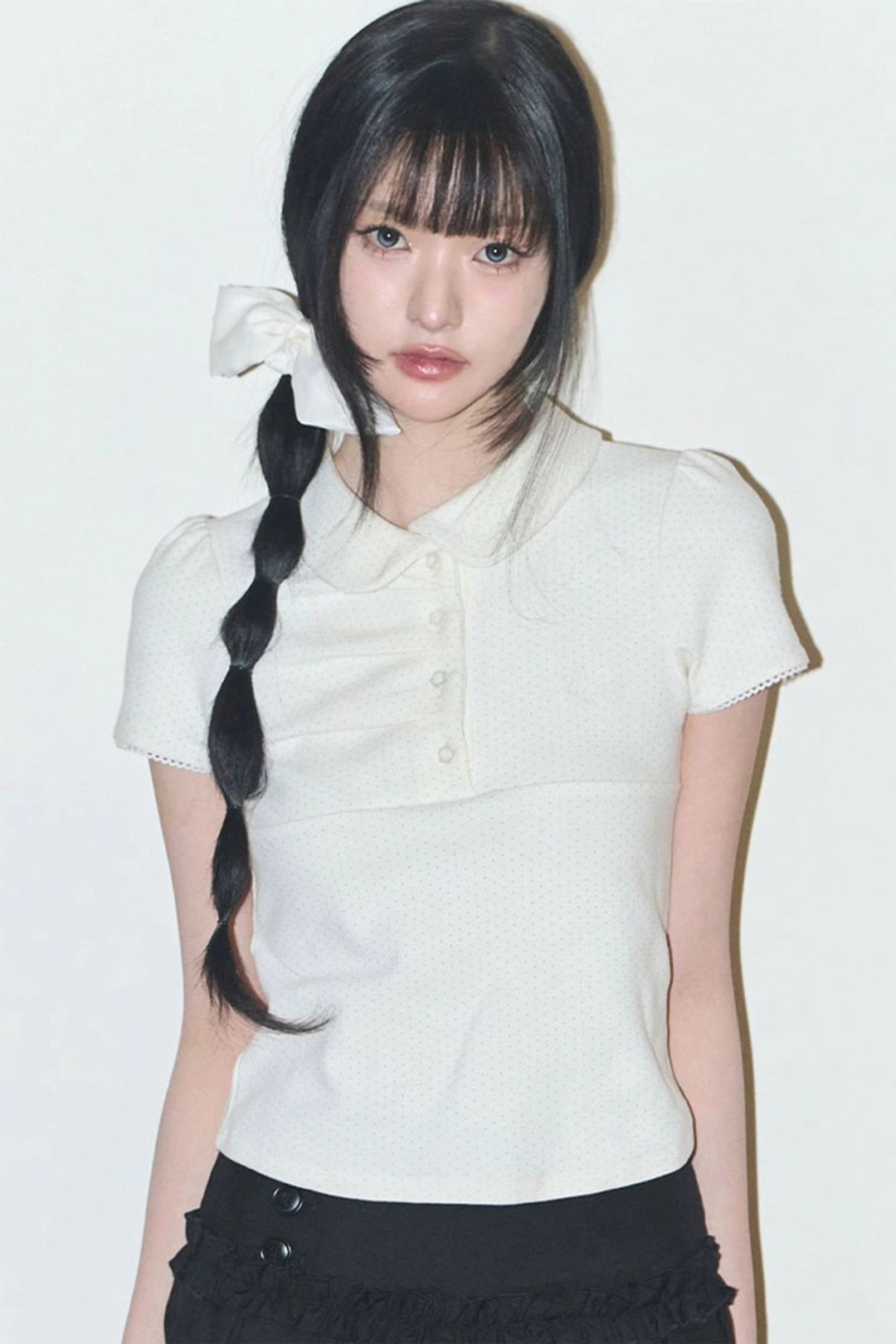 일리고 도트 핀턱 카라 티 아이보리 상품 이미지 1