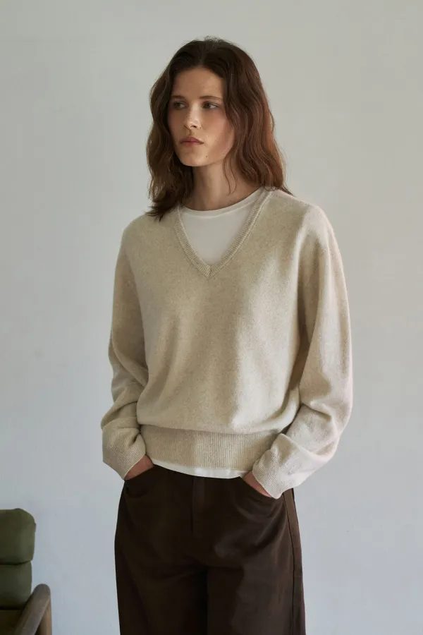 Wholegarment Wool 100% V-Neck Knit Top [LMBFAUKN311]-Oatmeal