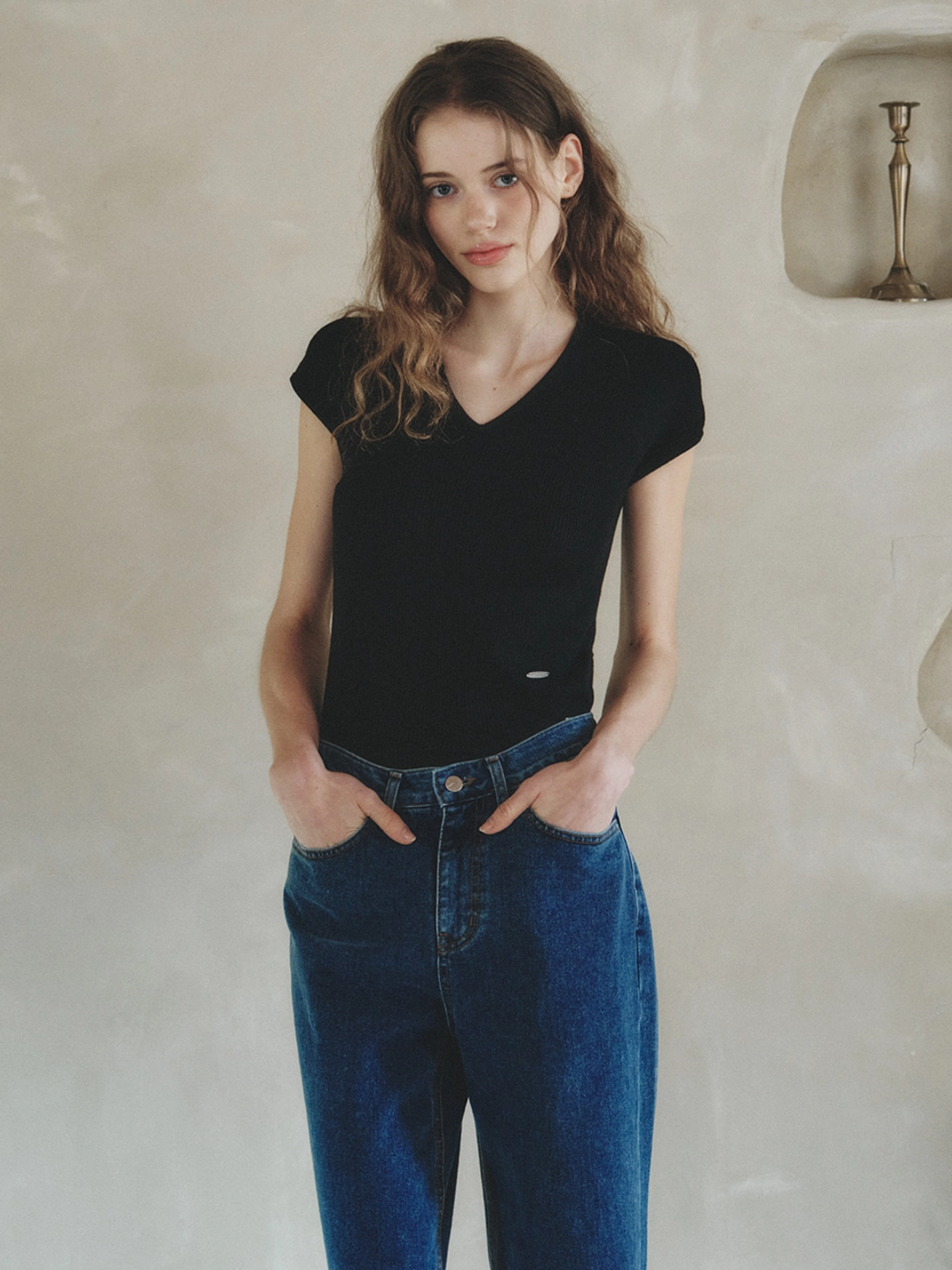 르니나 LONDI v-neck wool knit_black (6/2 예약배송) 상품 이미지 1
