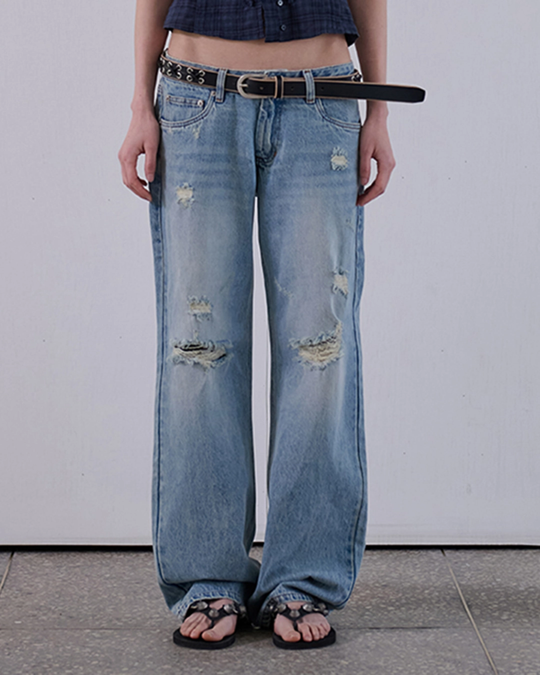 오데스 DISTRESSED STRAIGHT JEANS - BLUE 상품 이미지 1