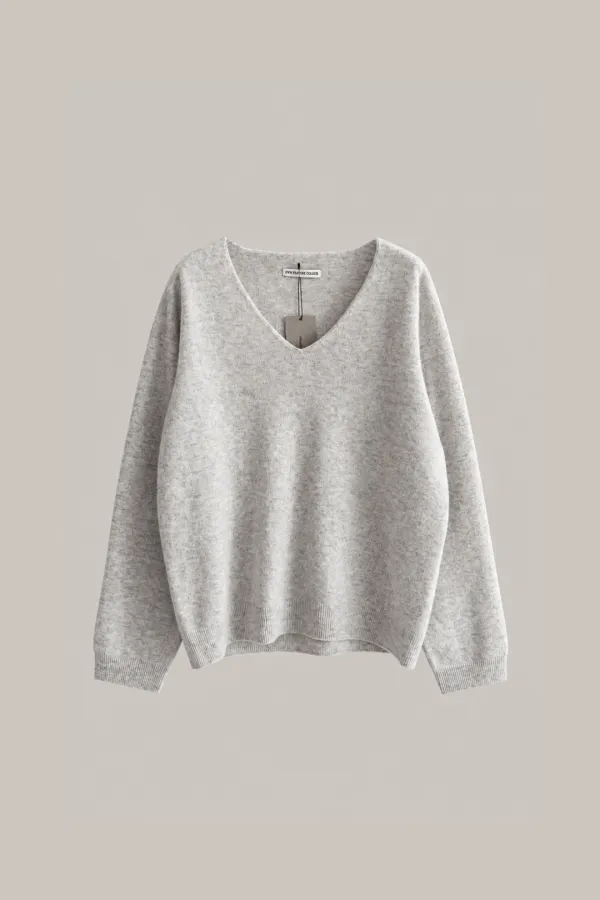 Bare V-neck Pullover (heather gray)