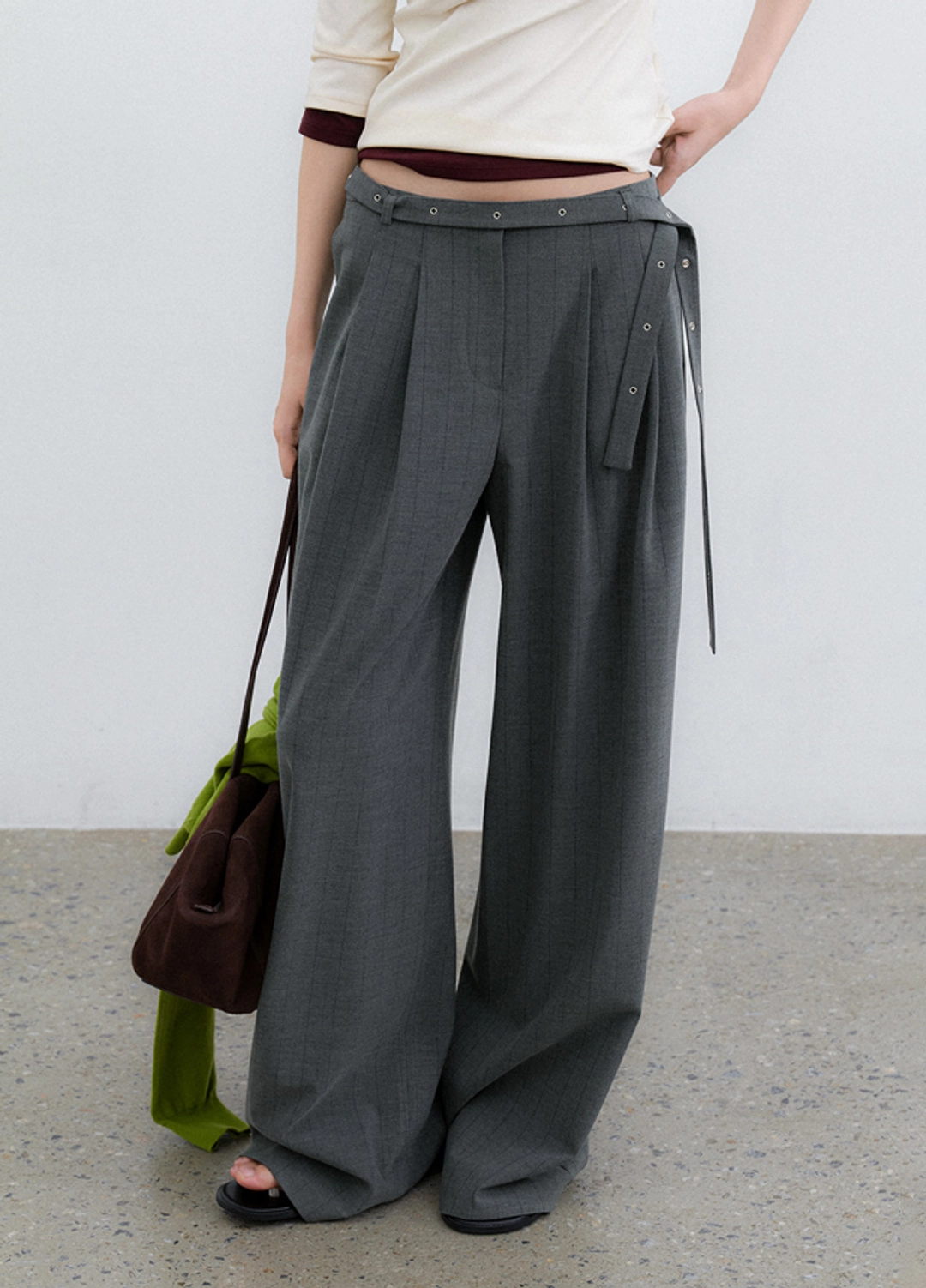 아뜰리에 나인 (PT-5816)EYELET BELTED STRIPE TWO TUCK PANTS S 상품 이미지 2