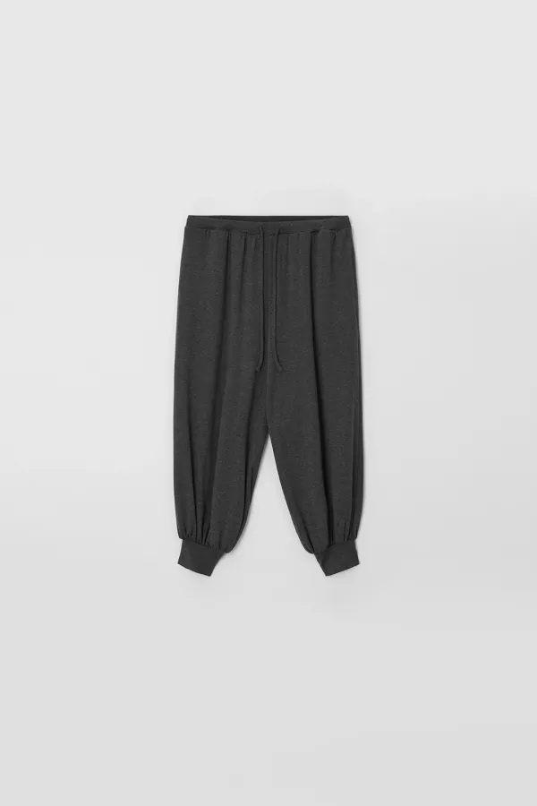 Mid-Calf Jogger Pants (charcoal)