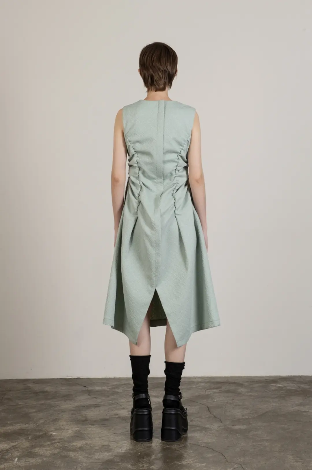 비뮈에트 JACQUARD SIDE SHIRRING DETAIL DRESS 상품 이미지 3