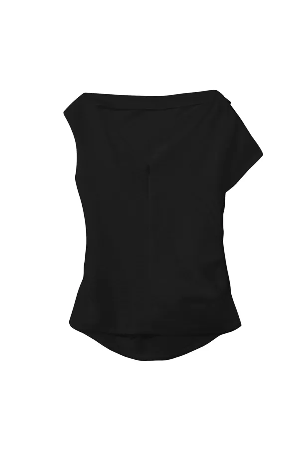 ASYMMETRICAL TEXTURED TOP [BLACK]